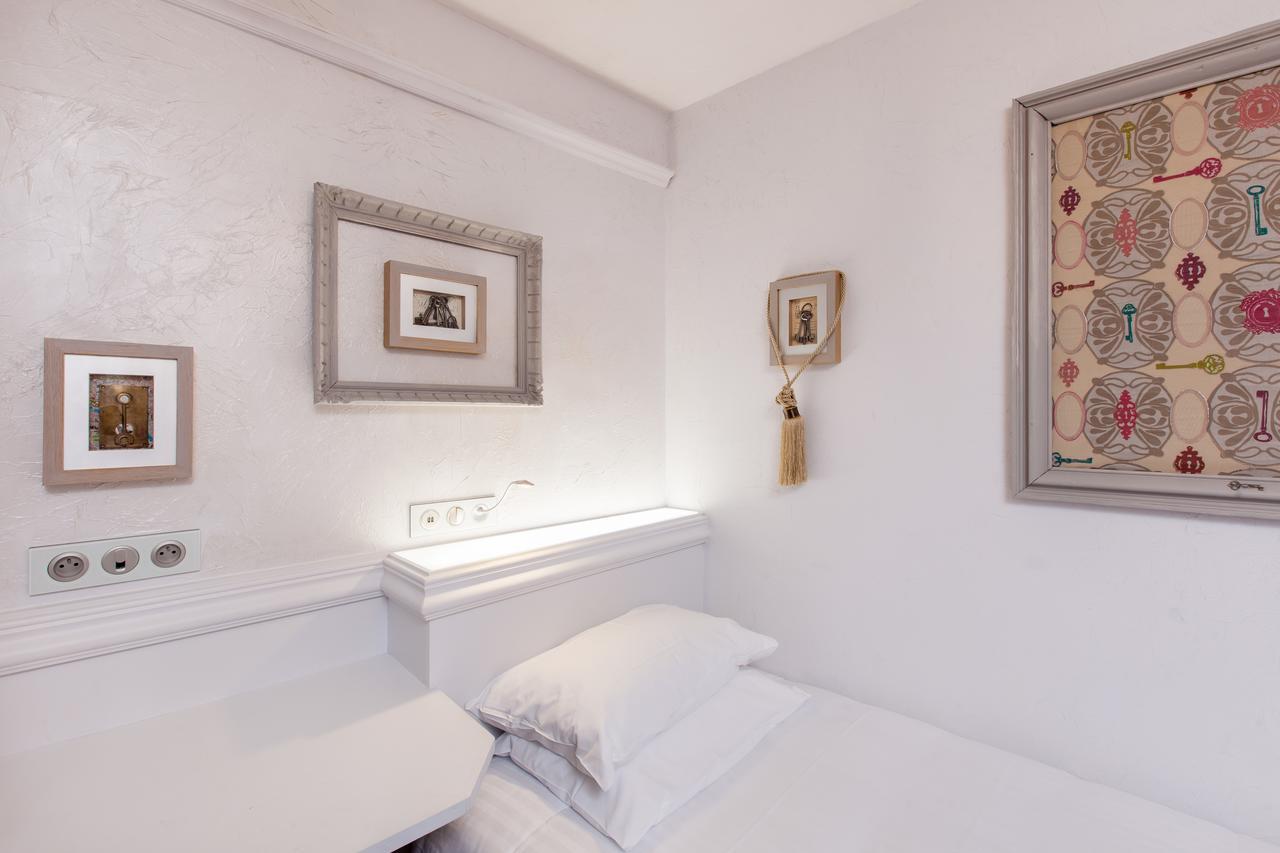 Hotel Bonaparte Paris Bagian luar foto